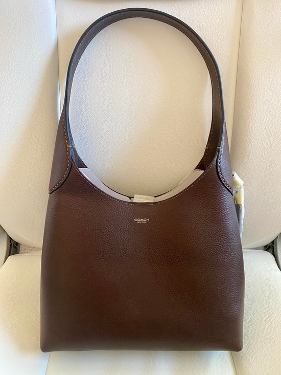 Coach Handbags - Coach Dark Brown Leather Shoulder Hobo Bag